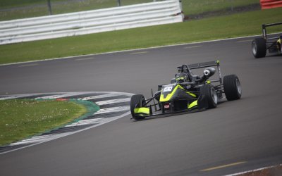 F1 Parade Lap